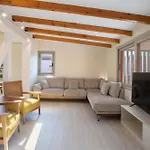 Main Street Loft Apartment *