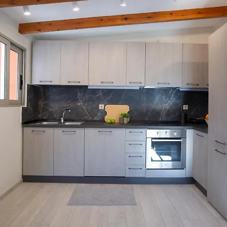 Main Street Loft 니드리