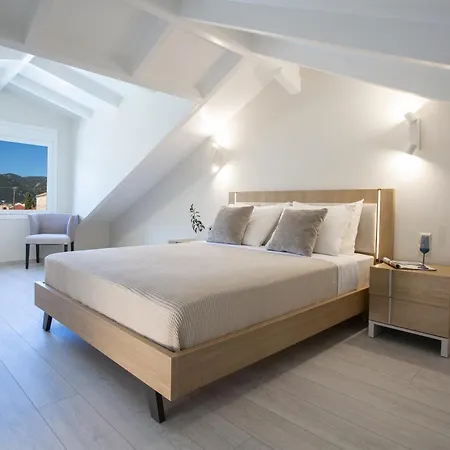 Main Street Loft * ニドリ